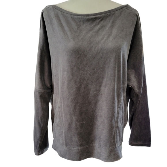 Plush Velour Oversized Pullover with Pockets - Picture 1 of 6